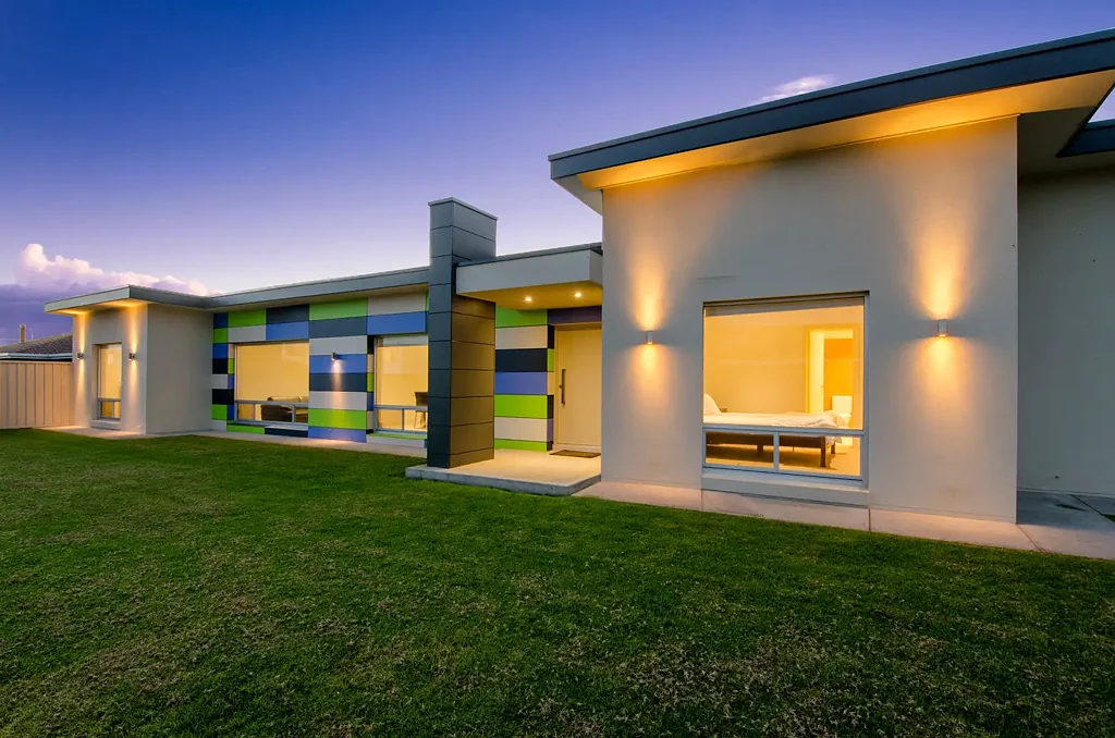 Port Macdonnell 6 Bedroom Complete Real Estate - Kim Cawthorne