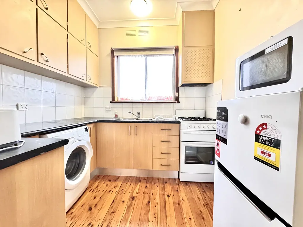 FULLY FURNISHED | MOVE IN NOW | JUST A 5MIN DRIVE TO THE BASE HOSPITAL