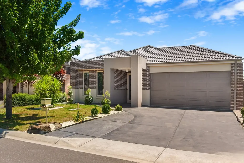 Pristine Family Home in a Prime Location