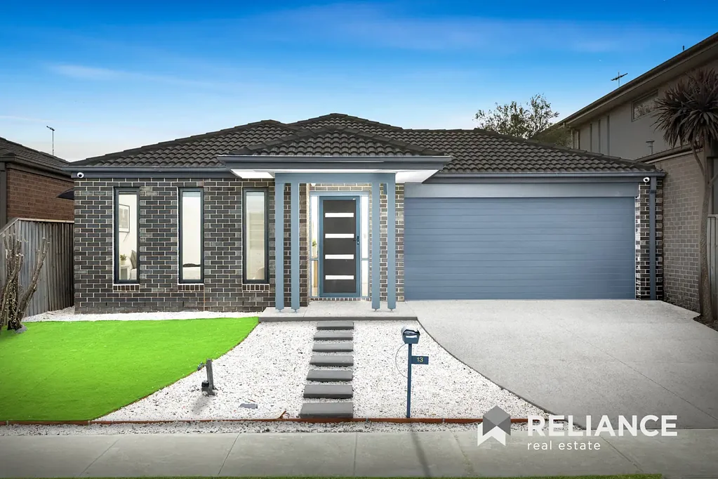 Point Cook 4Kwarto East-Facing | Move-In Ready Luxury | Fully Renovated & Beautifully Finished