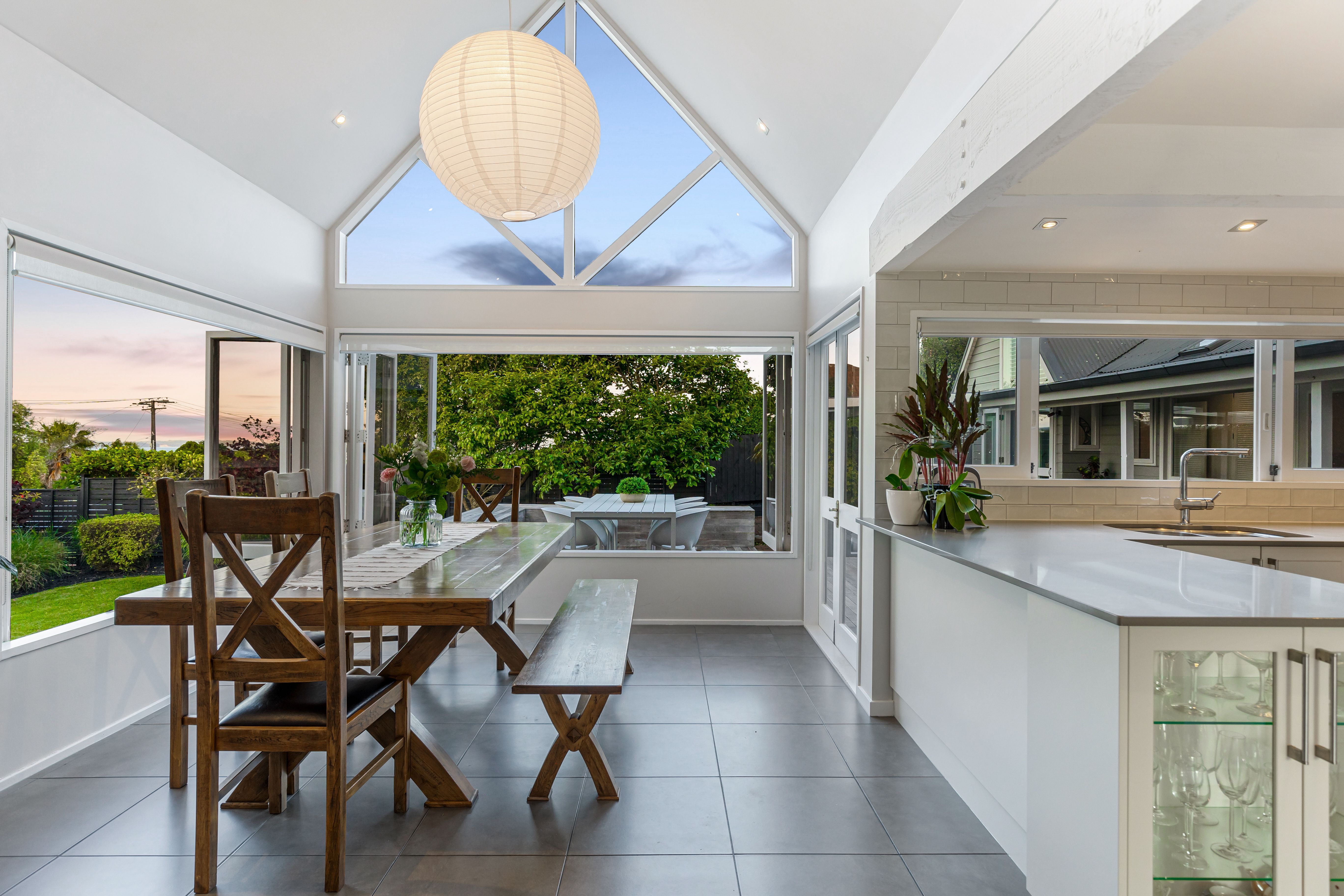 12 Wairere Road, Torbay, Auckland - North Shore, 5房, 0浴, House