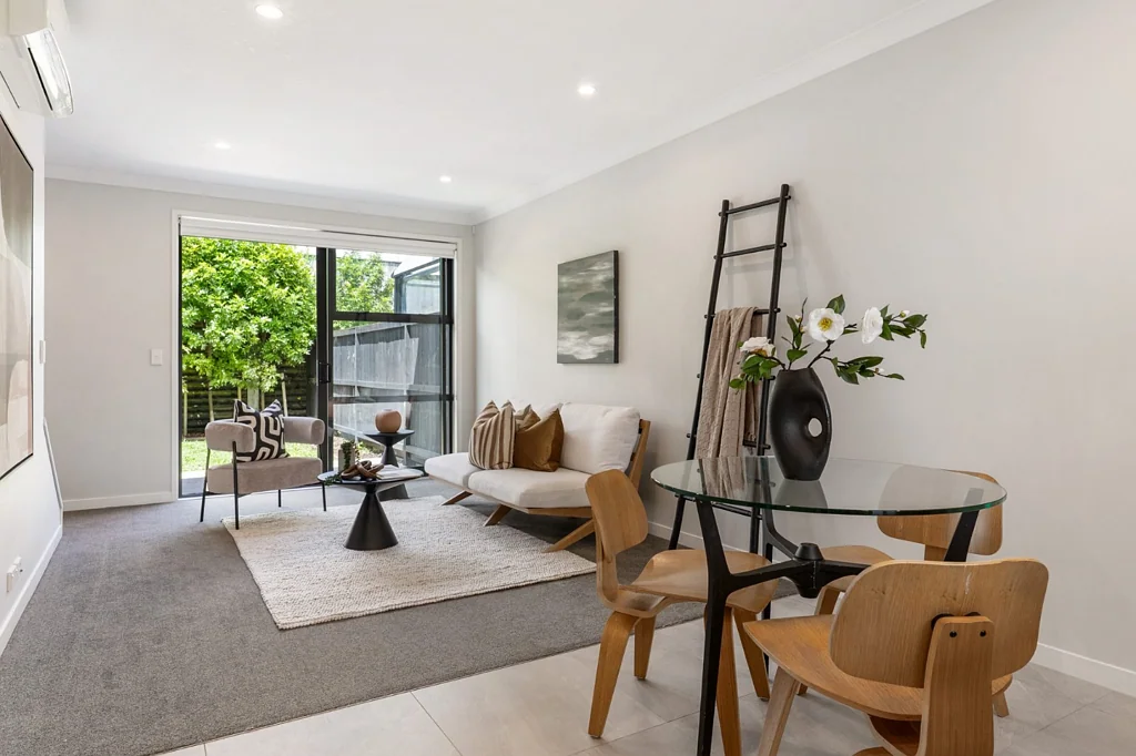 Two Bedroom Townhouse Living in a Convenient Location