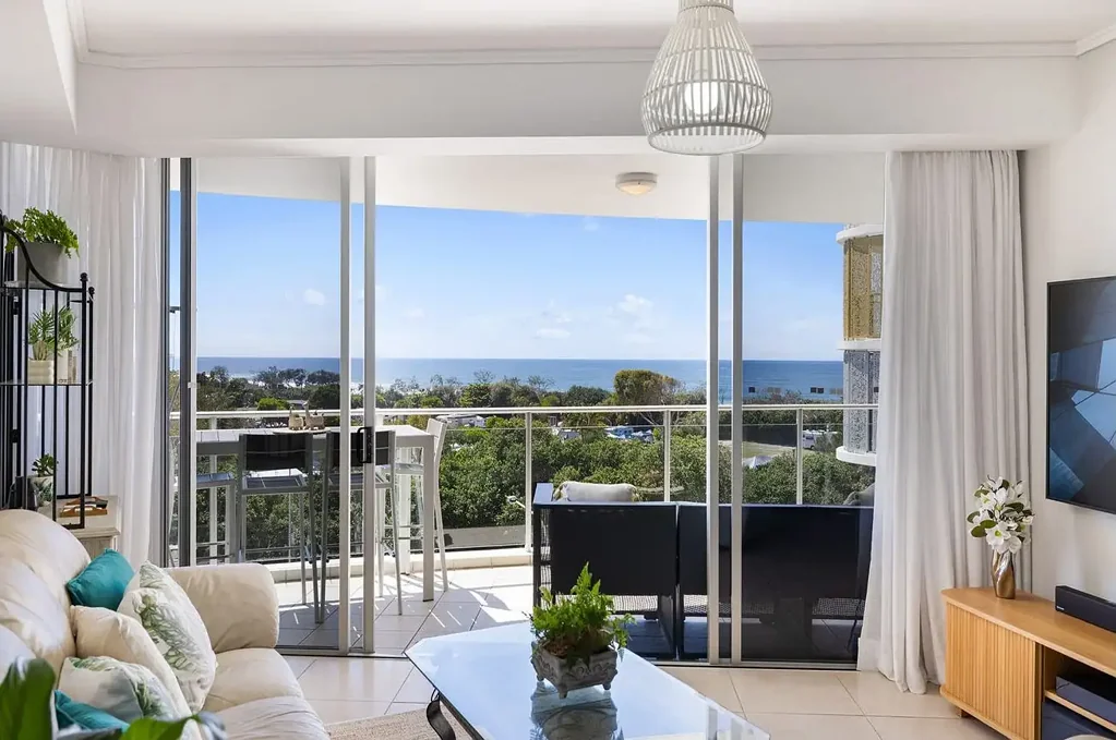 Maroochydore 2房  Panoramic Views, Premium Living, Unbeatable Location