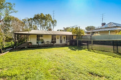 Northam 3 Bedroom Unlock the Potential – R30 Zoned on a Spacious 1,230m² Block