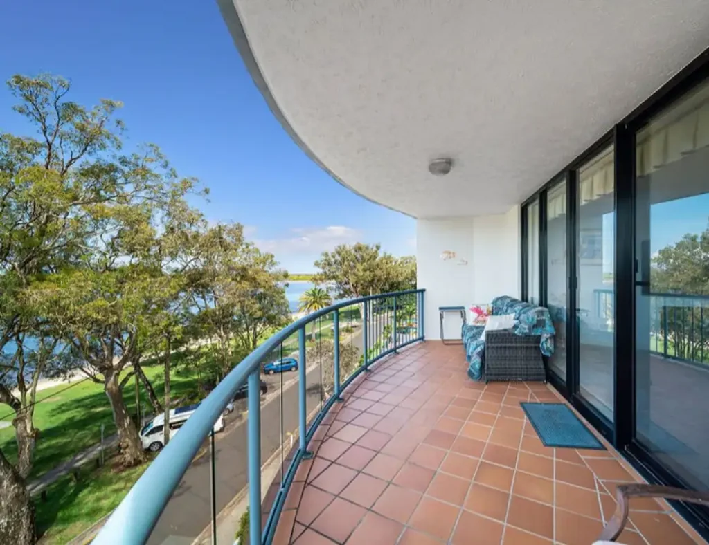 Fully Furnished Unit with Private Rooftop