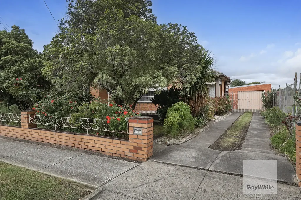 230 West Street, Glenroy, VIC 3046