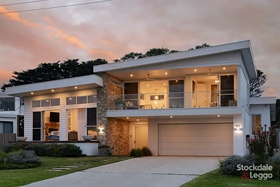 Ventnor 4房  Sophisticated Coastal Living with Water Views