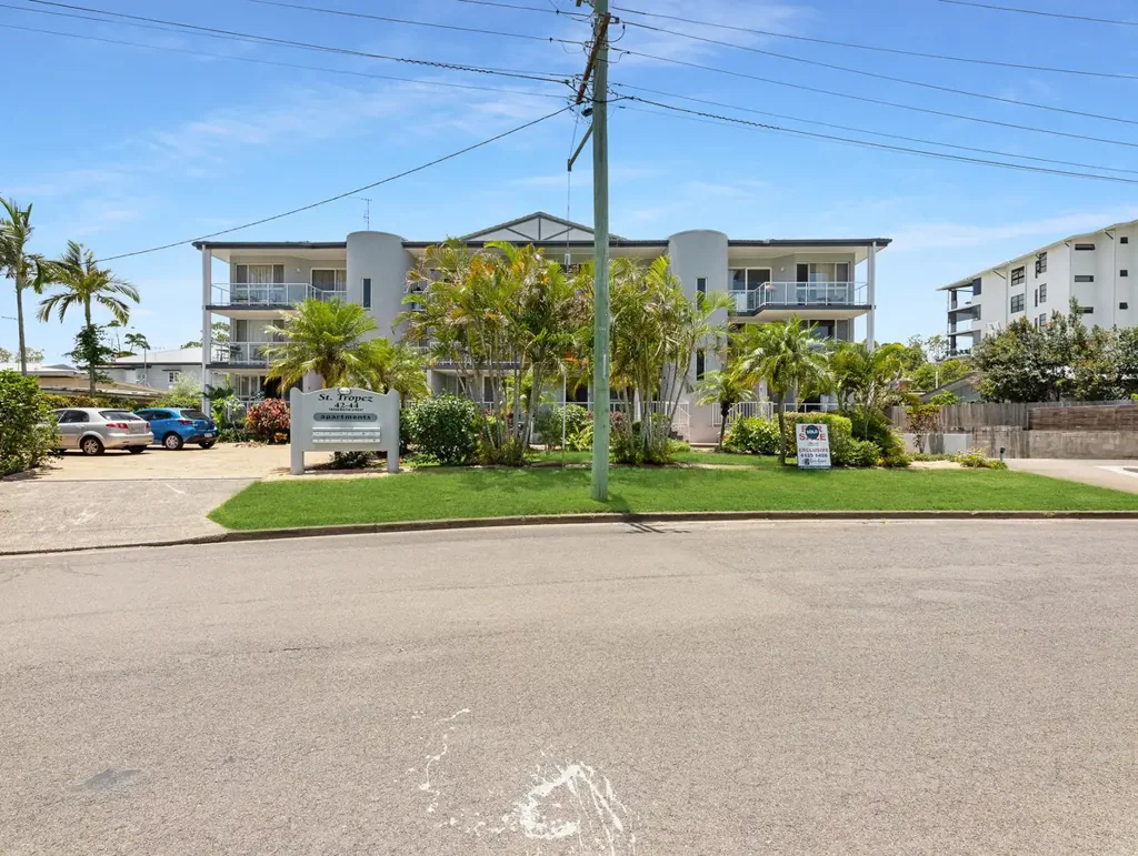 8/44 Freshwater Street, Torquay, QLD 4655