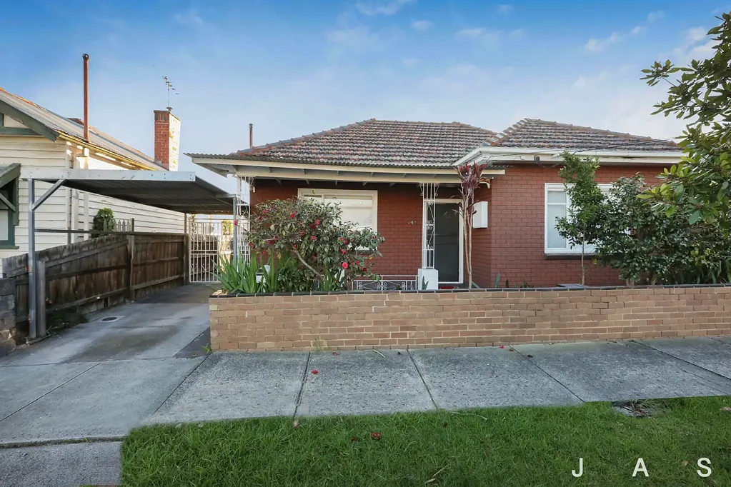 Prime Inner-West Location