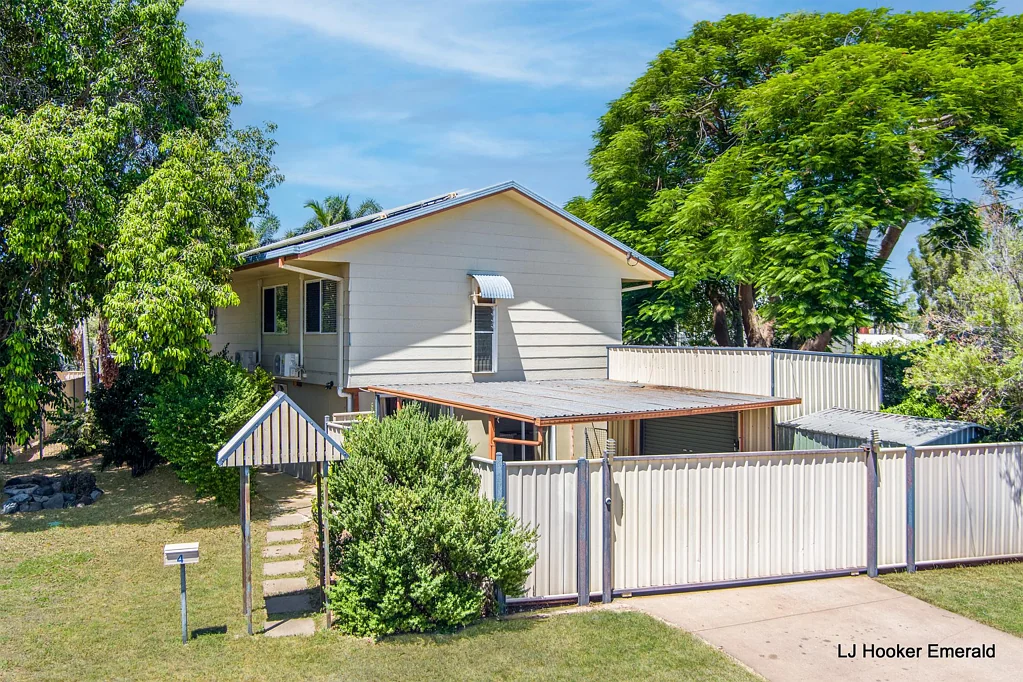 4 Roseanne Road, Emerald, QLD 4720
