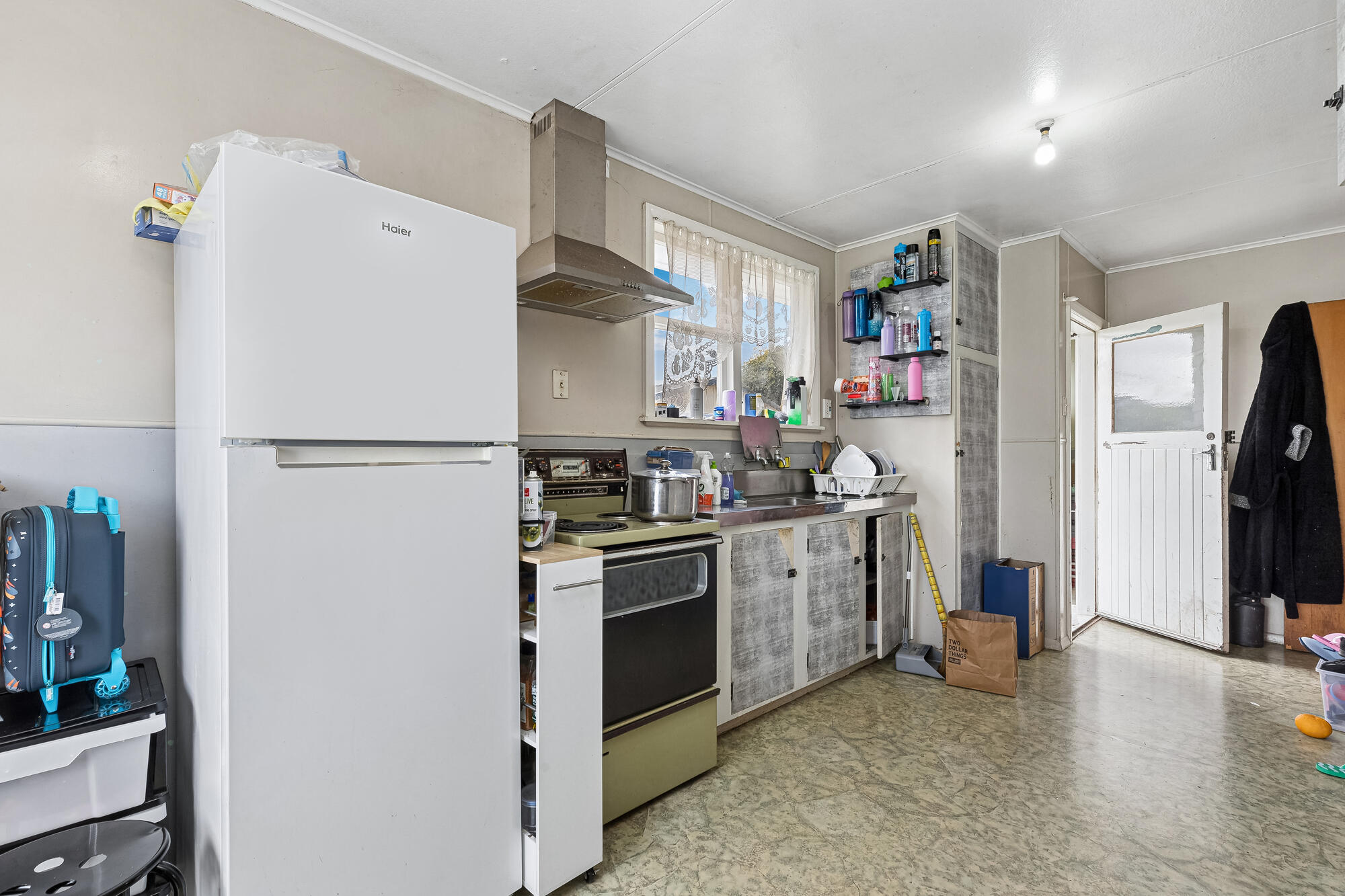 12 & 12a Jordan Road, Mangere, photo 3