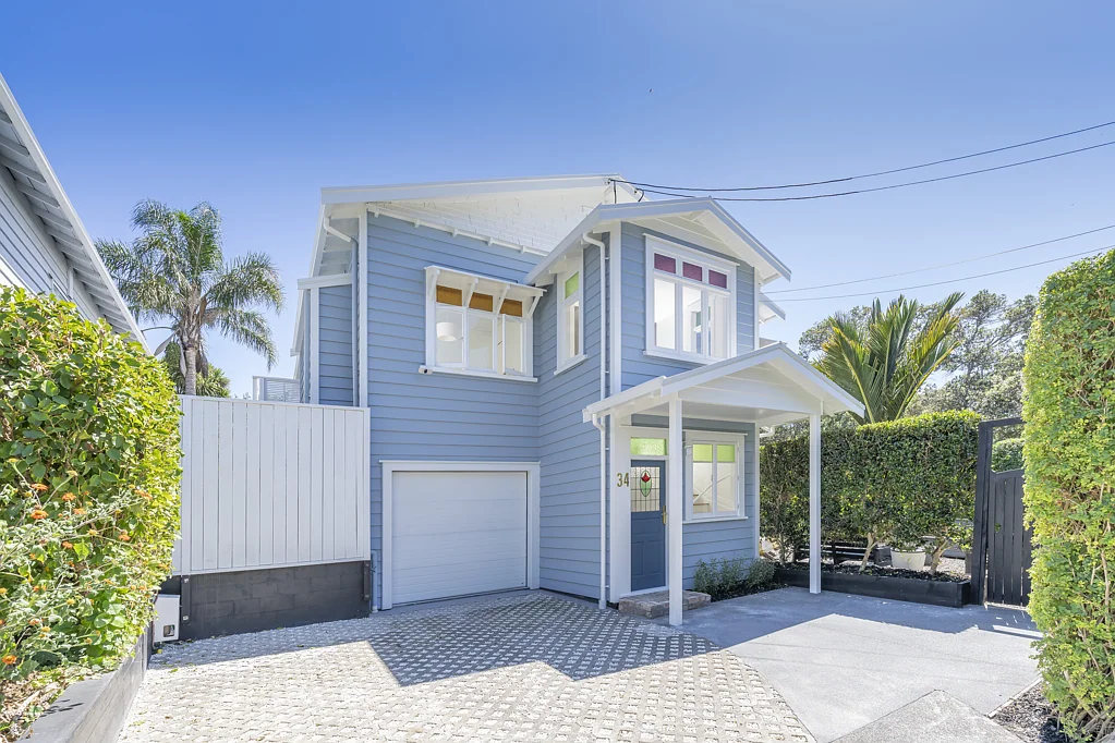 Grey Lynn 4कमरा North facing park-side living