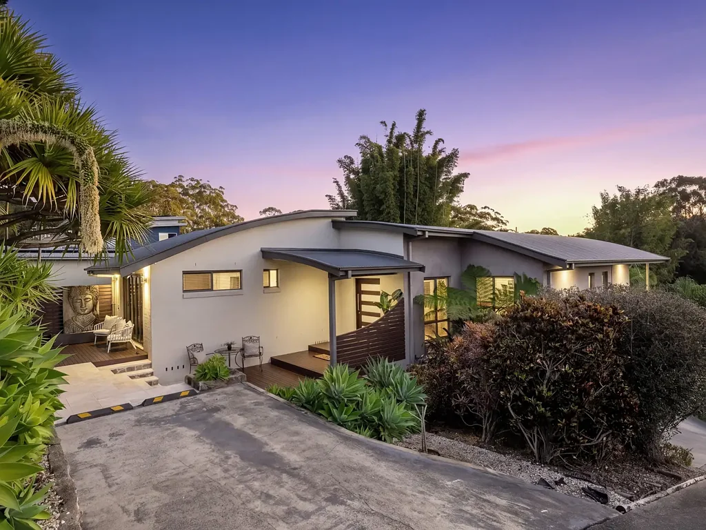 Large Family Home Ready to Move Straight