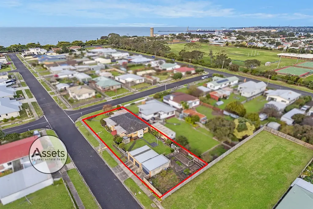 11 Flinders Street, Portland, VIC 3305