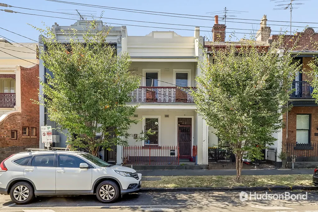Charming Carlton Family Home in a Prime Location