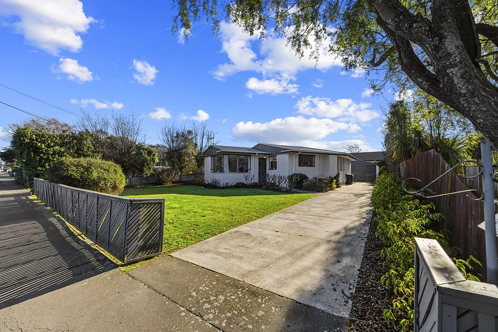Hoon Hay 3 Bedroom Reno potential + Huge garage + Cashmere High zone