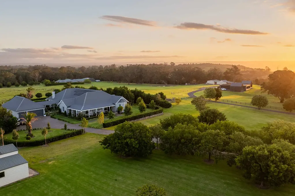 15 Toby Place, Razorback, NSW 2571