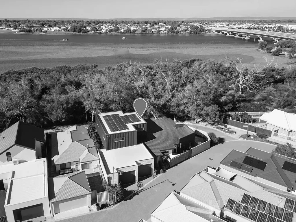 Halls Head 3ห้องนอน Under Offer by HARCOURTS Mandurah - Alison Hobbs