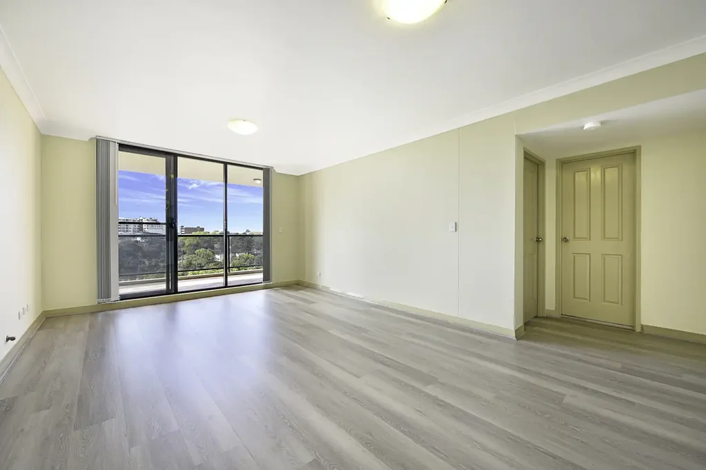 Stylish and contemporary two-bedroom apartment in convenient location
