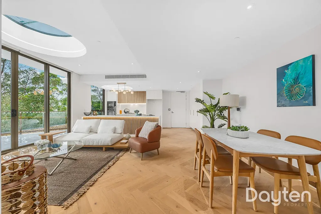 Roseville 3 Slaapkamer Brand-New Sub-Penthouse Offering Privacy, Green Views & Premium Living at ROSEWOOD RESIDENCES - Ready to Move In!