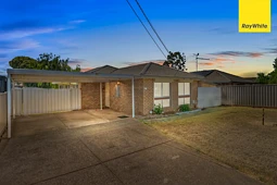 33 Bridge Road, Melton South