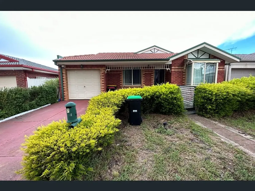 Spacious & Excellent Location