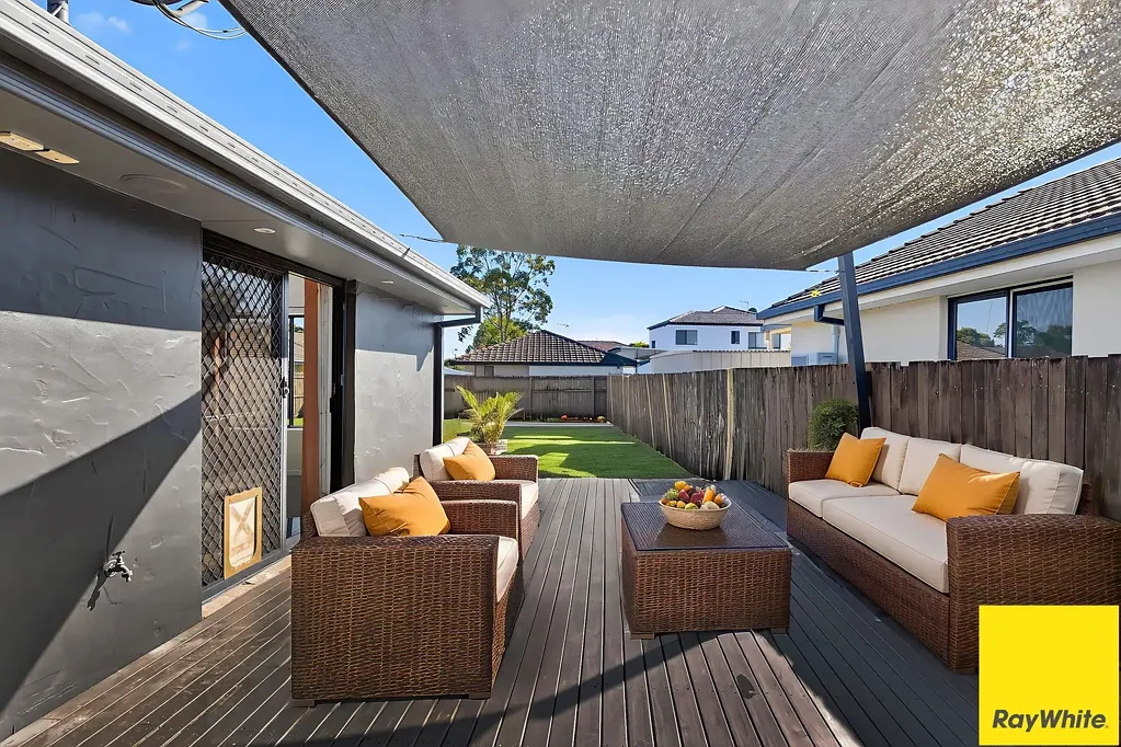 Smart, Stylish & Superbly Located