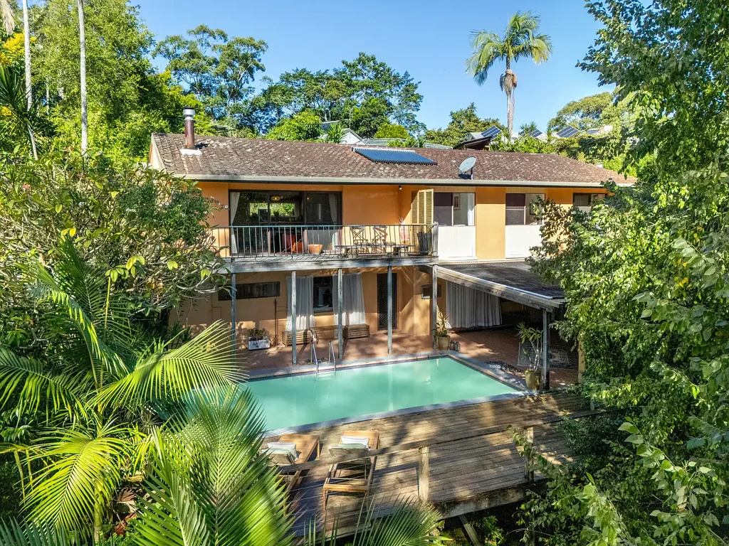 Repton 6房  Hidden Coastal Tuscan-Inspired Retreat with Leafy Outlook & Mountain Views