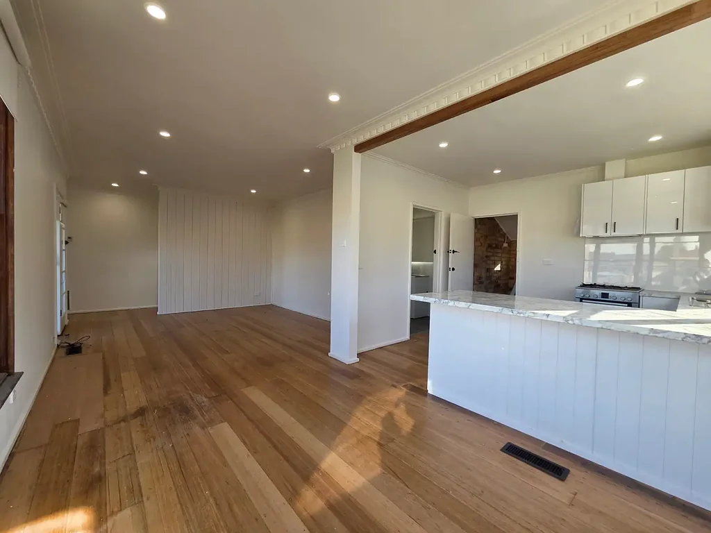 Stylish Fully Renovated Family Home