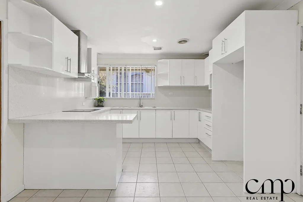 Four-Bedroom Home With Additional Private Retreat