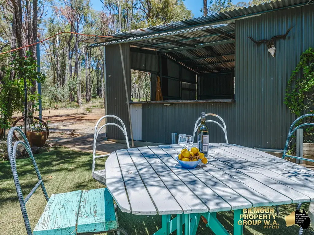 240 Heron Close, Chidlow, WA 6556