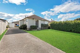 2 Waitaua Street, Papakura