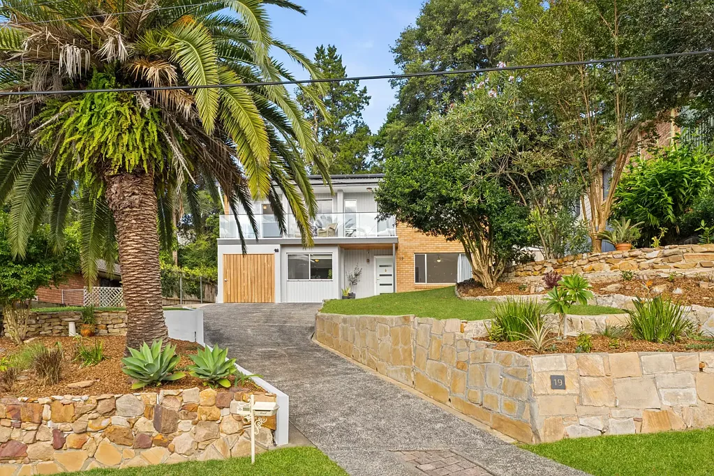 Spacious Family Living with Multiple Entertaining Areas