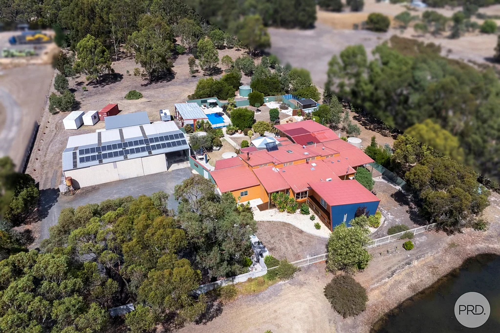 279 Haddon School Road, Haddon, VIC 3351