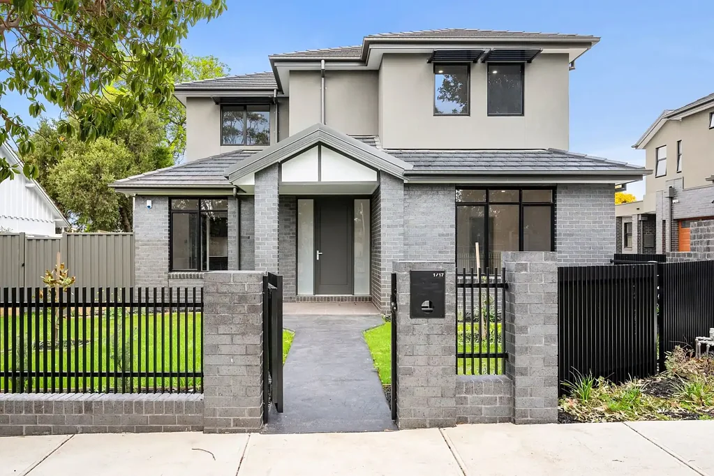 Stylish, Eco-Conscious Townhouse in an Unbeatable Location