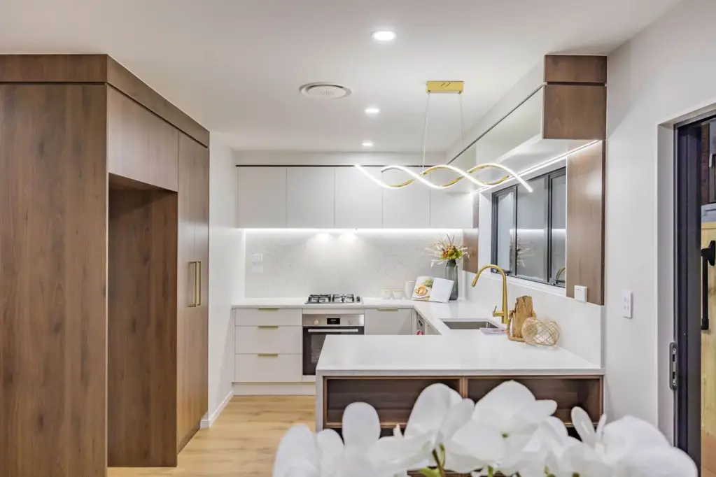 Pakuranga Heights 4房  Final Call – Developer Clearance! Last One!
