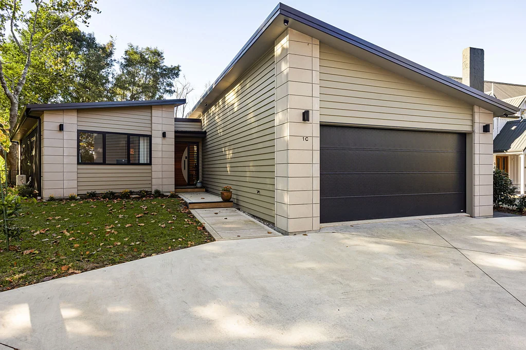 Leamington 3 Bedroom In a league of its own