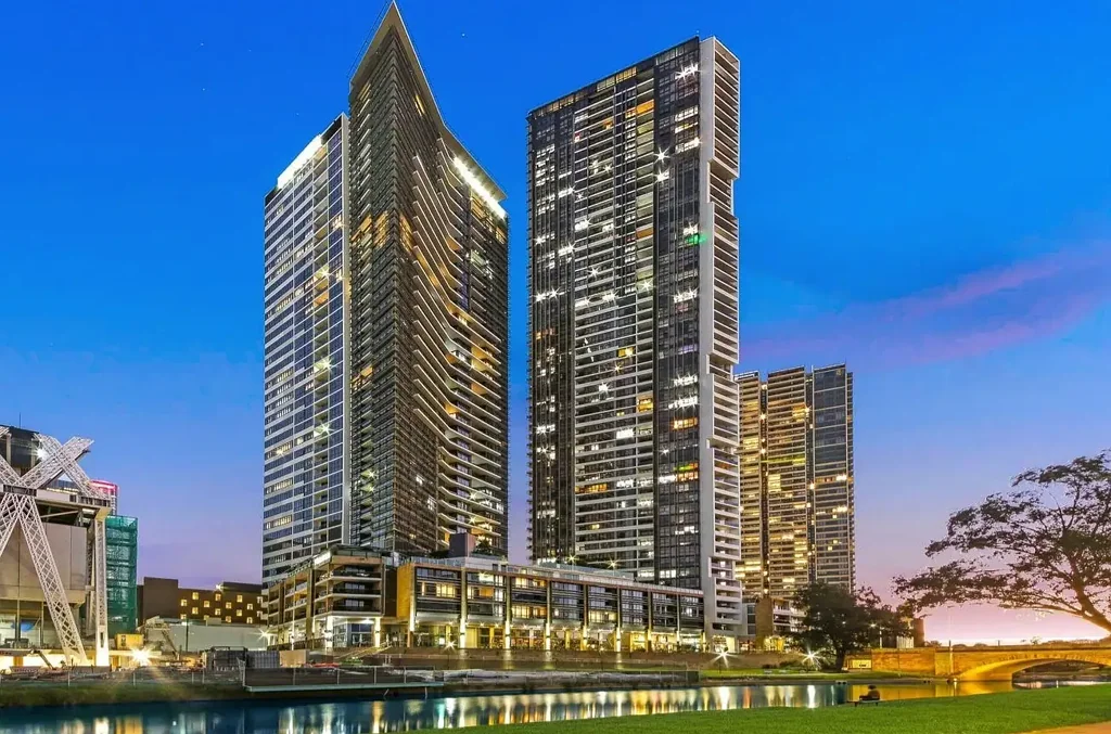 Beautiful Two Bedroom Unit in a Prime Parramatta Location!