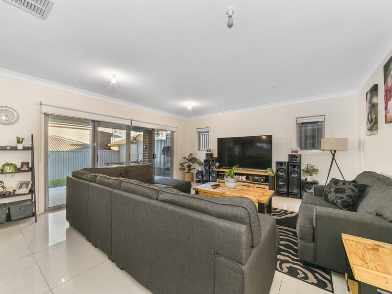 24 BALFOUR ST, TALLAWONG NSW 2762, 0 침실, 0 욕실, House