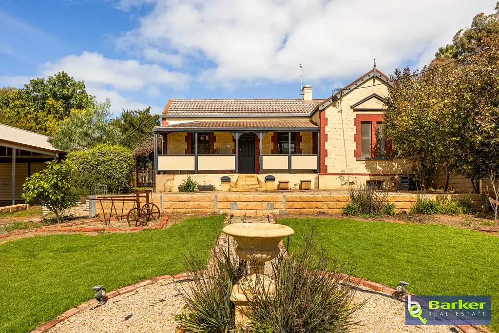 Gawler 3Kwarto Historic Character, Generous Land, Great Location & a Cellar to Impress