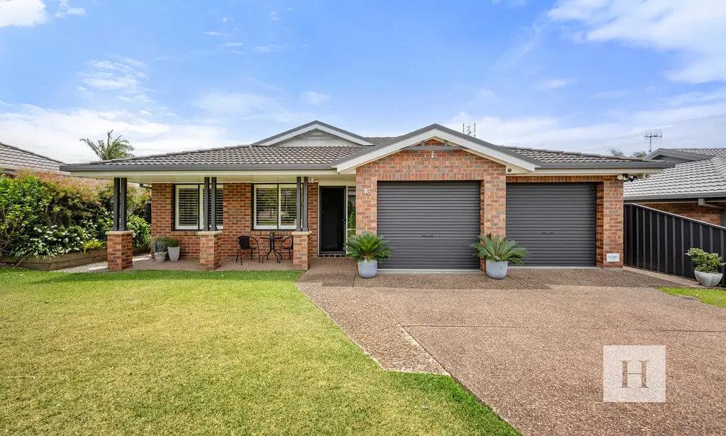 16 Camellia Place, Woongarrah, NSW 2259