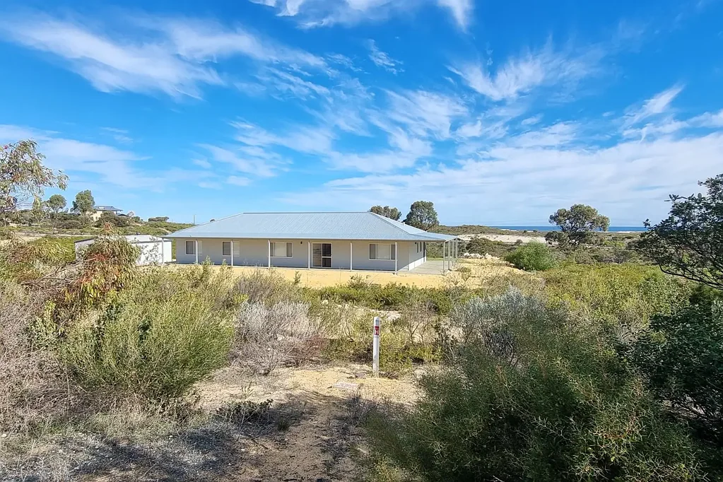 104/19 Sunset Court, Karakin, WA 6044