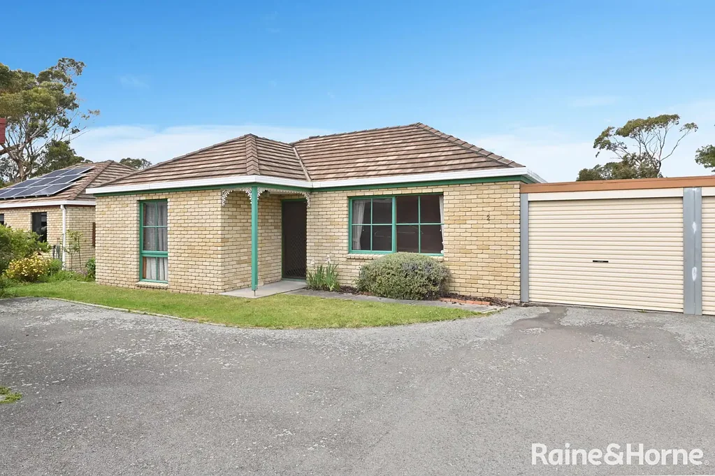 2/9-13 Luttrell Avenue, Bellerive, TAS 7018