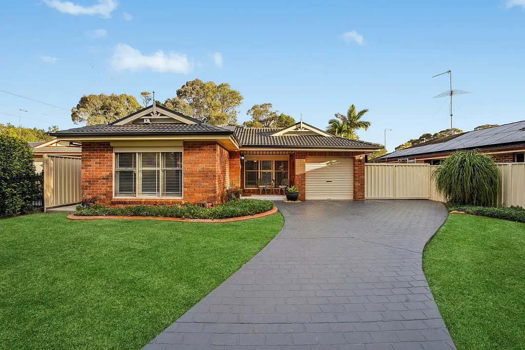 Currans Hill 4房 创造家庭回忆的地方 Where Family Memories Are Made