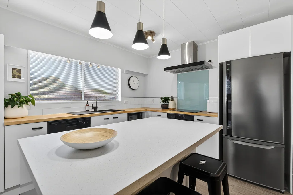 Lansdowne 3Kwarto Easy Modern Living in Lansdowne