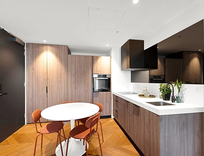 1703/18 Claremont Street, South Yarra, Inner East Melbourne, 2 phòng ngủ, 1 phòng tắm, Apartment