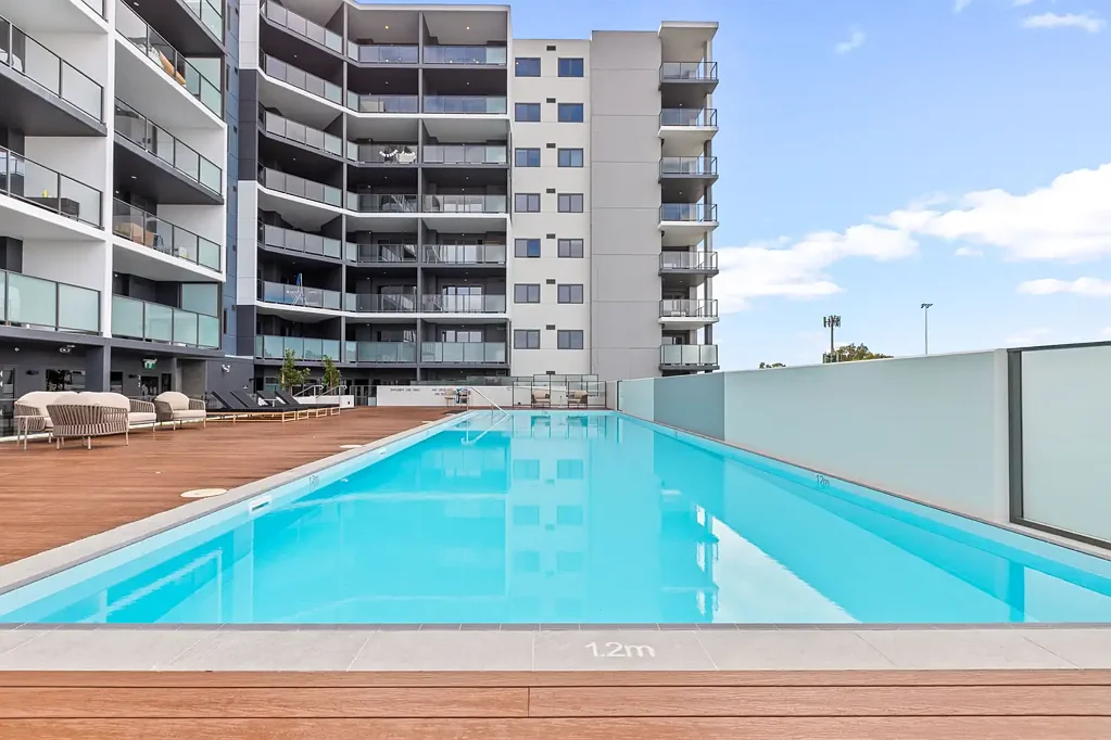 Belmont 2房  City & River Views | Two Secure Car Bays | Premium Upgraded Residence