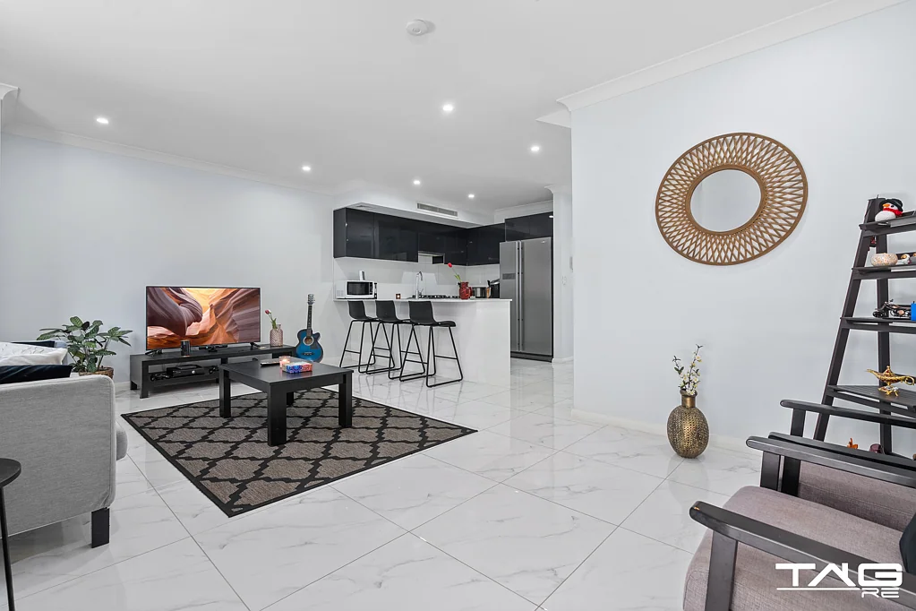 3/27-31 CANBERRA ST, Oxley Park, NSW 2760