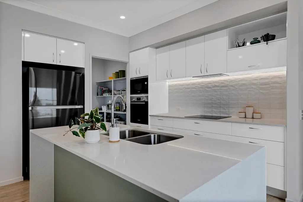 Nirimba 3房  Halcyon Nirimba - Home 200 - Luxury over 50's Lifestyle Resort