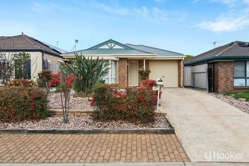 12 Spaxton Crescent, Craigmore, SA 5114